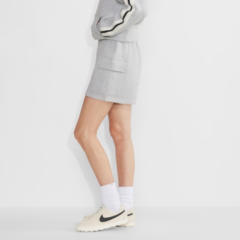 Aritzia cozy fleece mega cargo sweatshorts